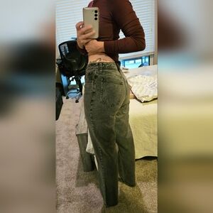 Abercrombie & Fitch Washed 90s Straight Ultra High Rise Curve Love Short